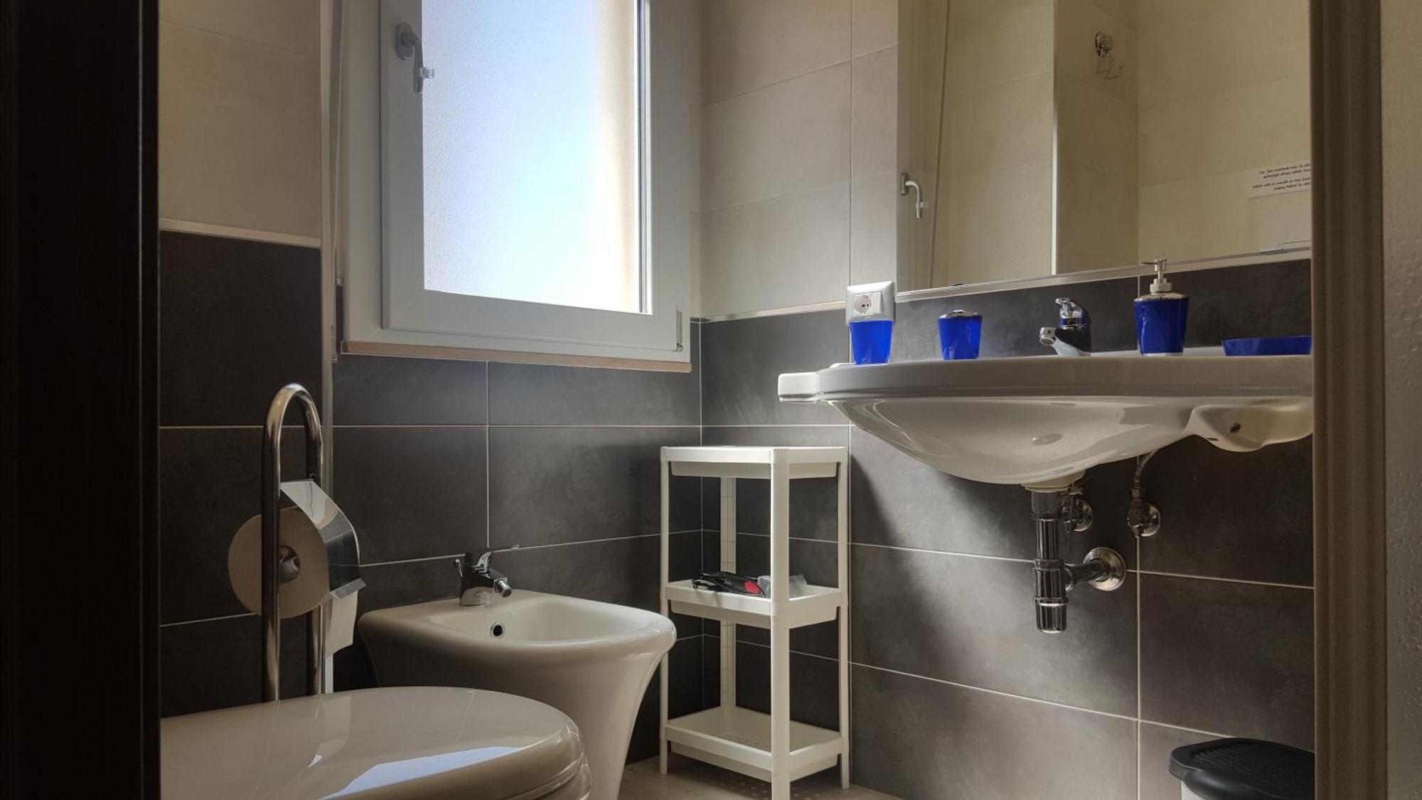Guest House Web Room Pisa Exterior foto