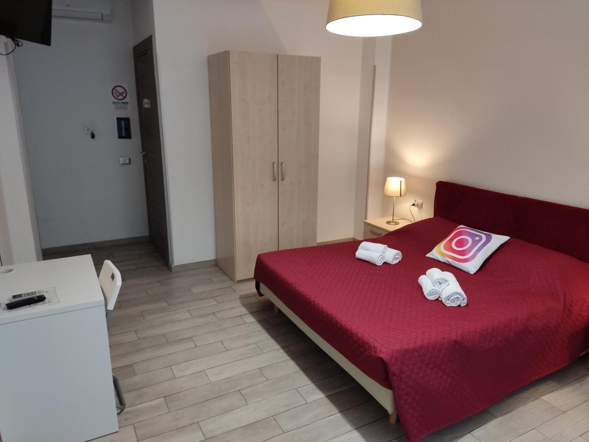 Guest House Web Room Pisa Exterior foto